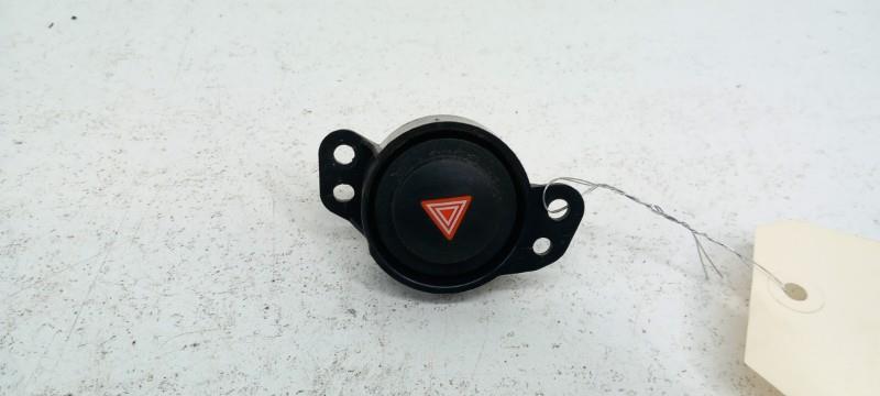 Bouton de warning TOYOTA AYGO 2 PHASE 1 Essence - 1