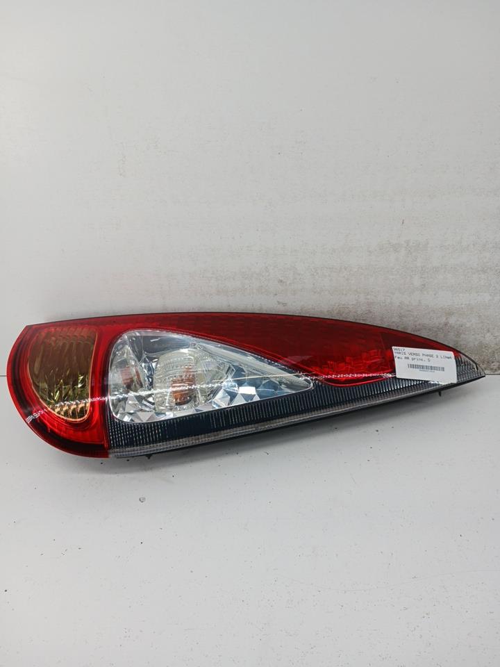 Fanale posteriore principale destro (luci) TOYOTA YARIS VERSO PHASE 2 Diésel - 1