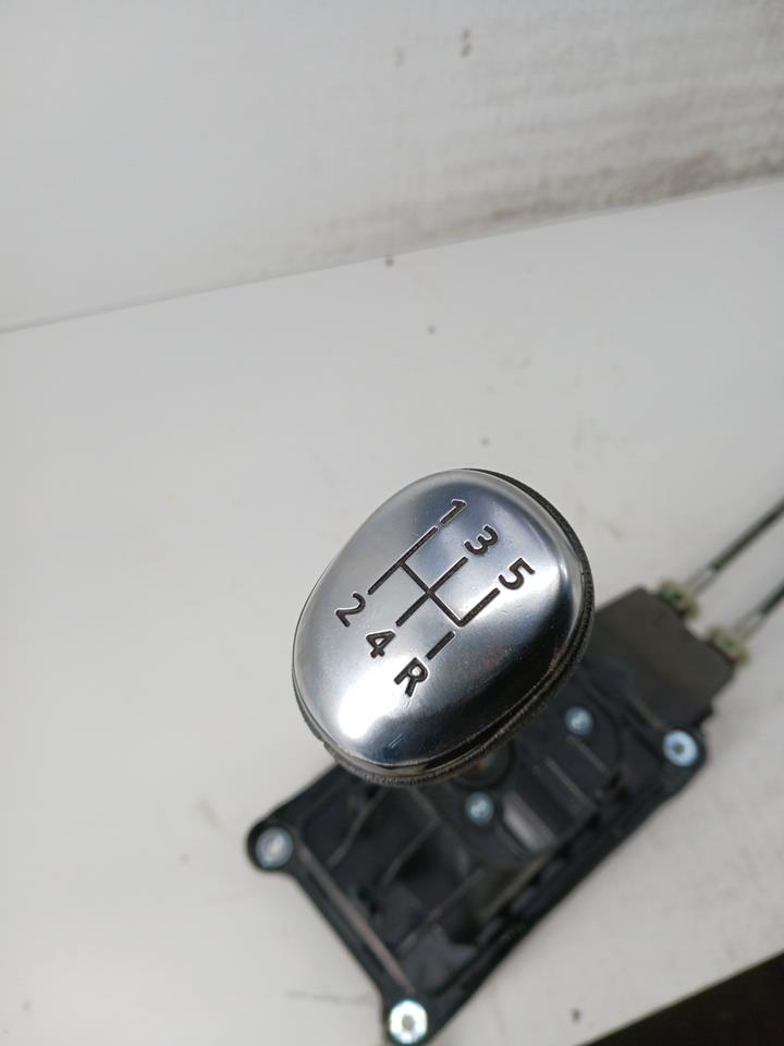 Levier de vitesses RENAULT CLIO 4 PHASE 2 Essence - 1