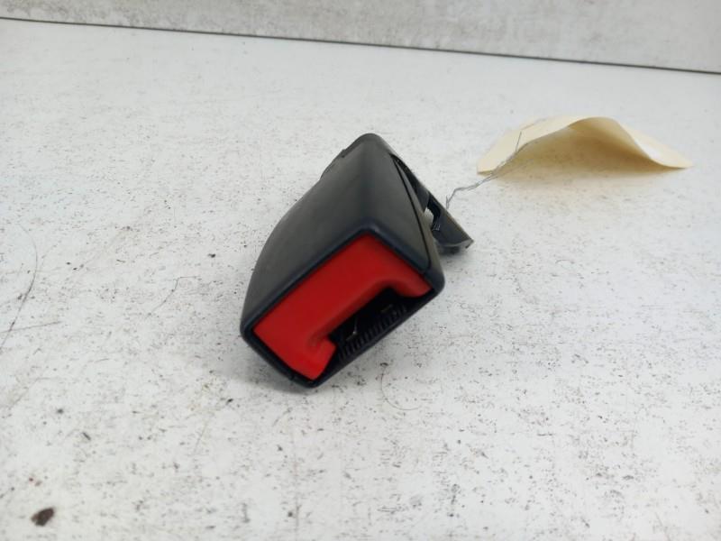 Aggancio cintura sicurezza posteriore destro OPEL CORSA D PHASE 1 Diésel - 1