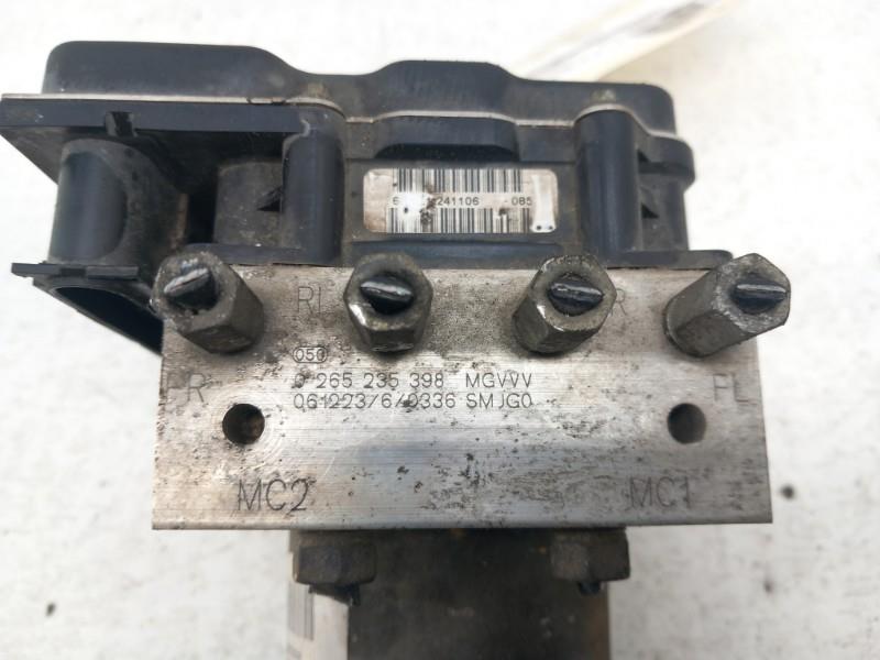 Blocco ABS (antibloccaggio freni) HONDA CIVIC 8 PHASE 1 Diésel - 1