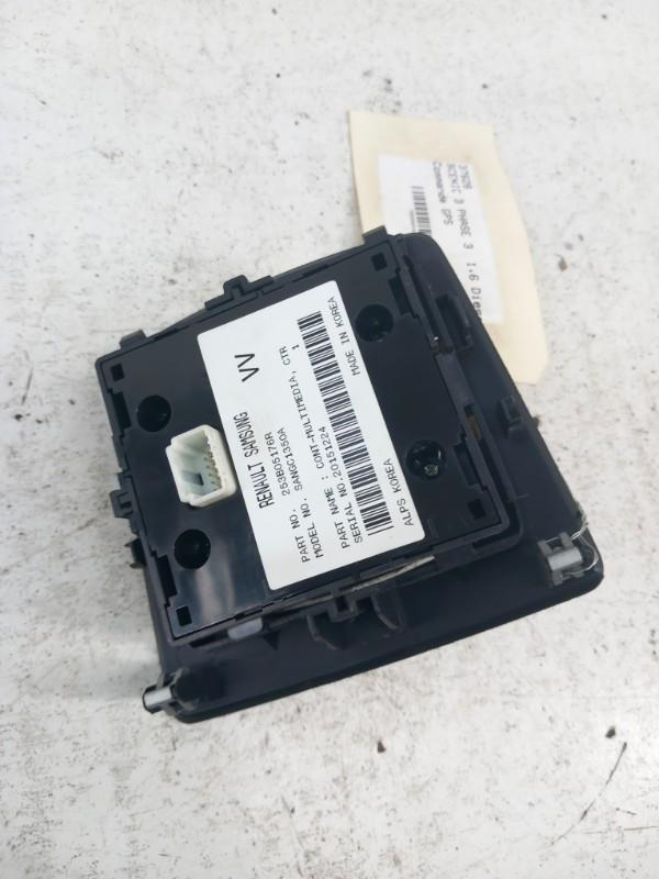 Commande GPS RENAULT SCENIC 3 PHASE 3 Diesel - 1