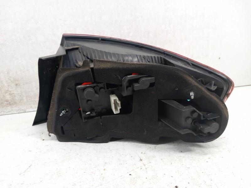 Fanale posteriore principale sinistro (luci) PEUGEOT 407 PHASE 1 Diésel - 1