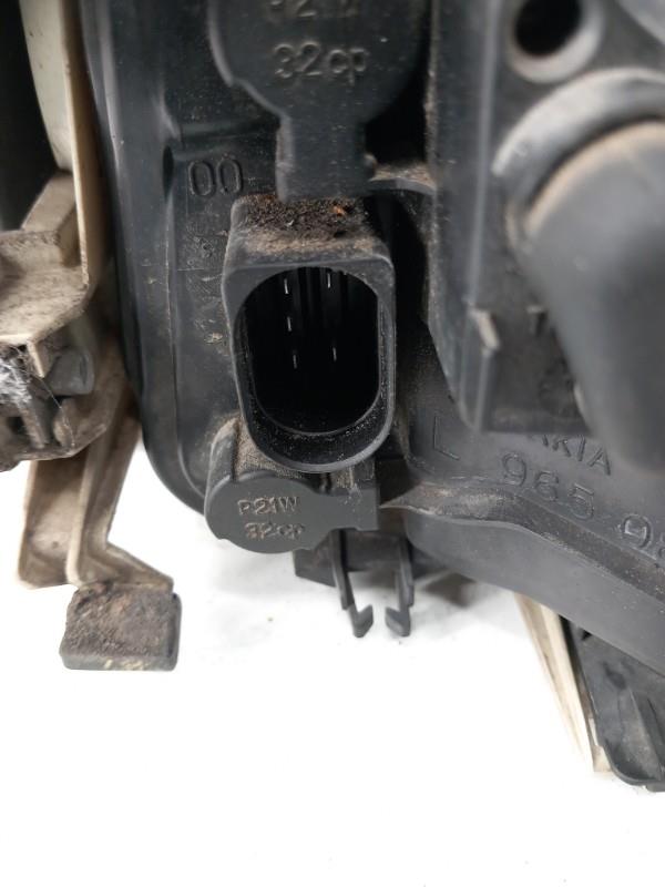 Fanale posteriore principale sinistro (luci) AUDI A4 2 PHASE 2 Diésel - 1