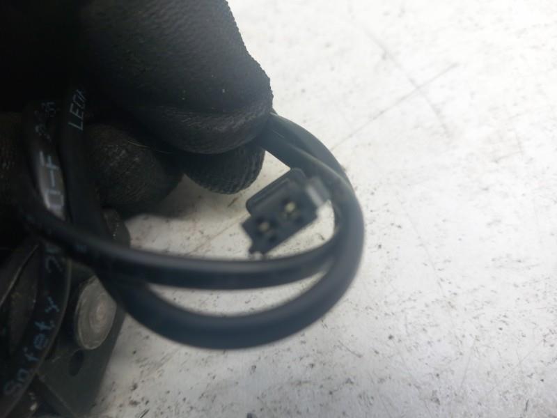 Aggancio cintura sicurezza posteriore sinistro OPEL CORSA E Gasolina - 1
