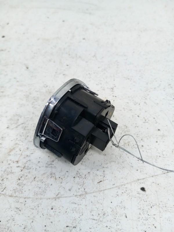 Bouton de warning OPEL CORSA E Essence - 1