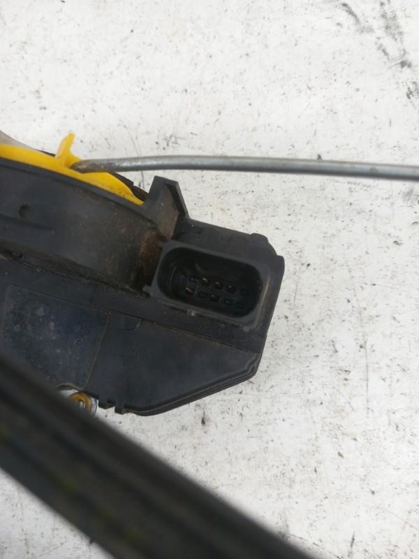Chiusura centralizzata anteriore sinistra OPEL ASTRA J GTC Diésel - 1