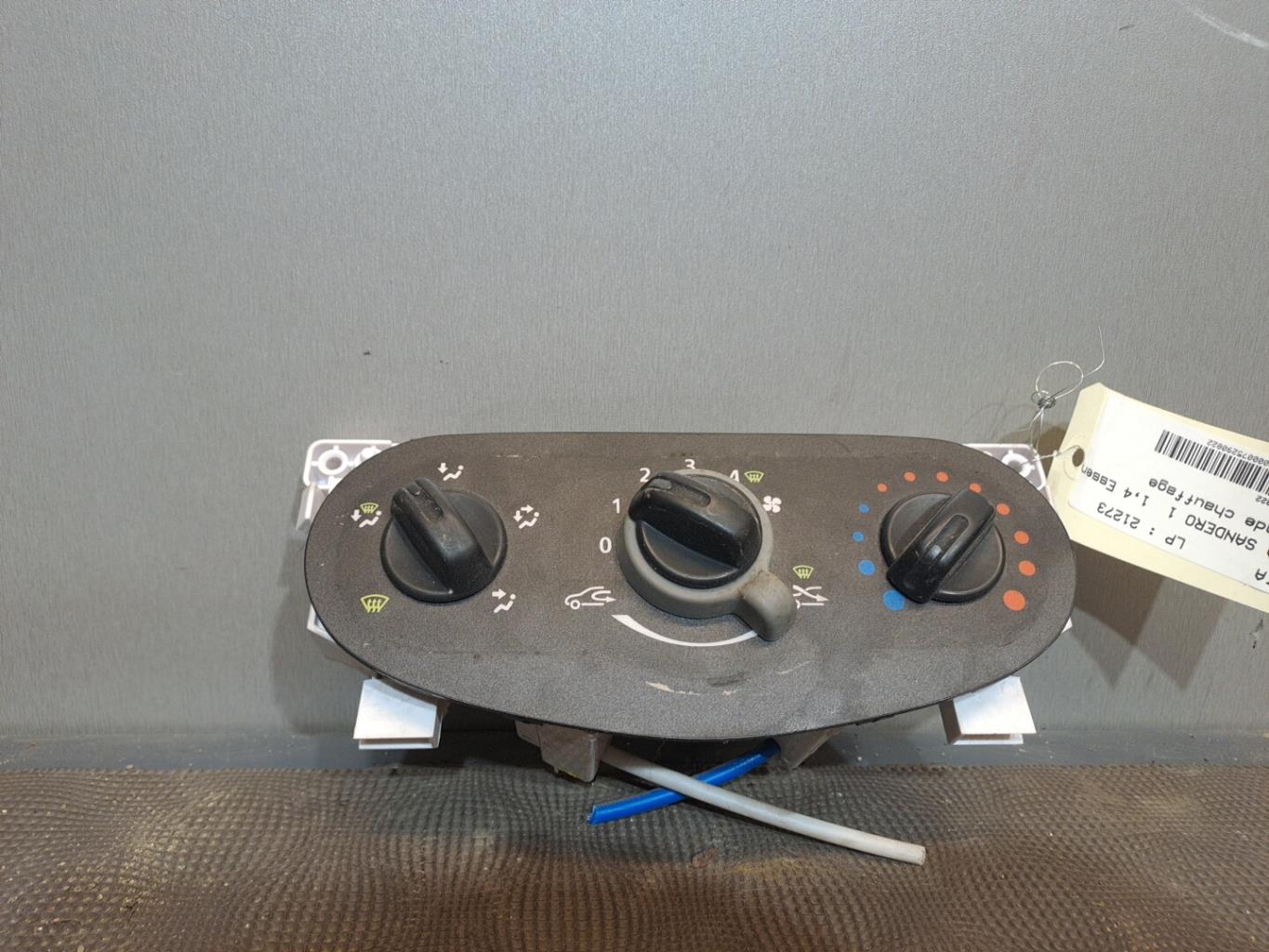 Commande chauffage DACIA SANDERO 1 Essence/GPL - 1