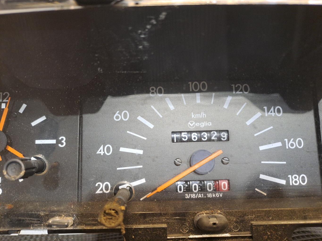 Compteur PEUGEOT 205 PHASE 2 Essence - 1