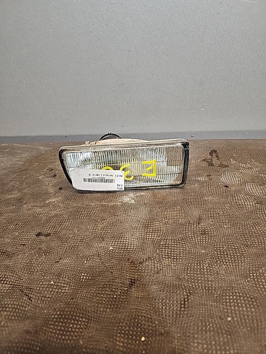 Anti brouillard gauche (feux) BMW SERIE 3 E36  - 1
