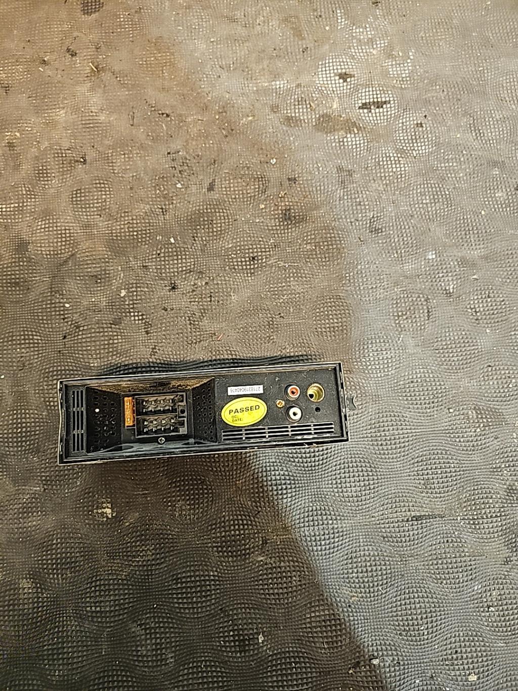 Autoradio PEUGEOT 206  - 1