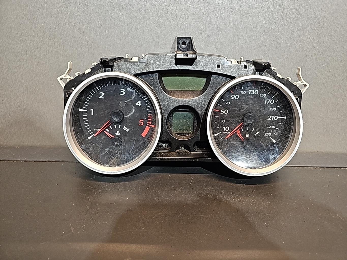 Compteur RENAULT MEGANE 2 PHASE 2 Diesel - 1