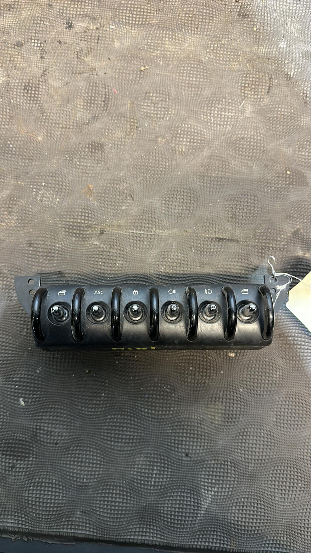 Interruptor de elevalunas MINI MINI 1 R50/R53  - 1