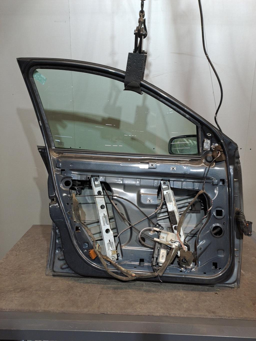 Porte avant gauche RENAULT MEGANE 2 PHASE 2 Diesel - 1