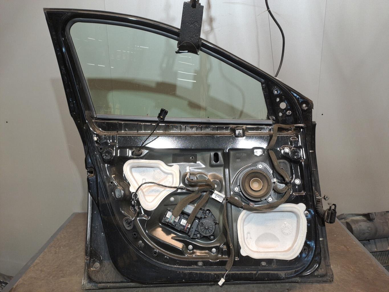 Porte avant gauche RENAULT MEGANE 3 PHASE 2 Diesel - 1