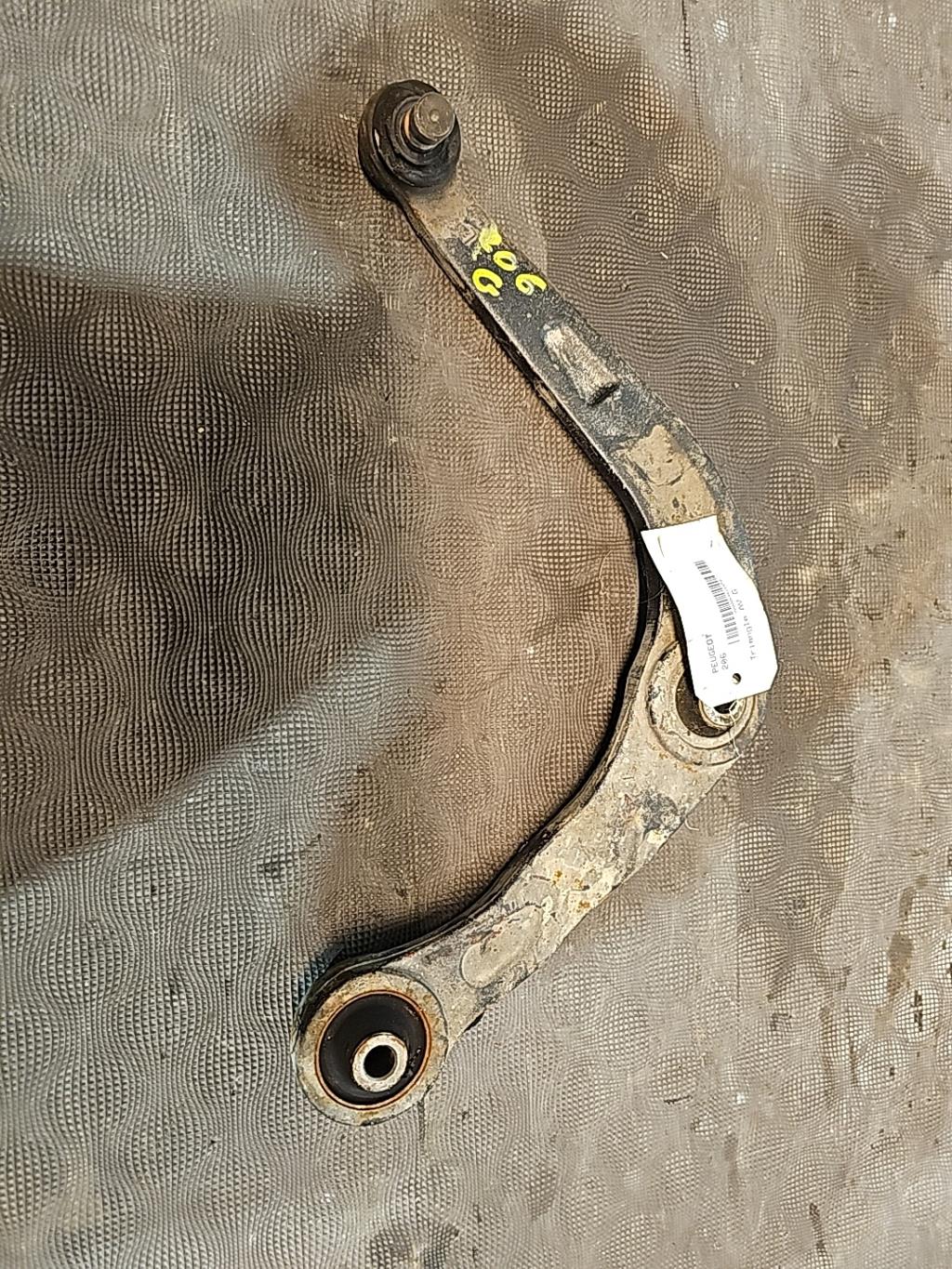 Triangle avant gauche PEUGEOT 206  - 1