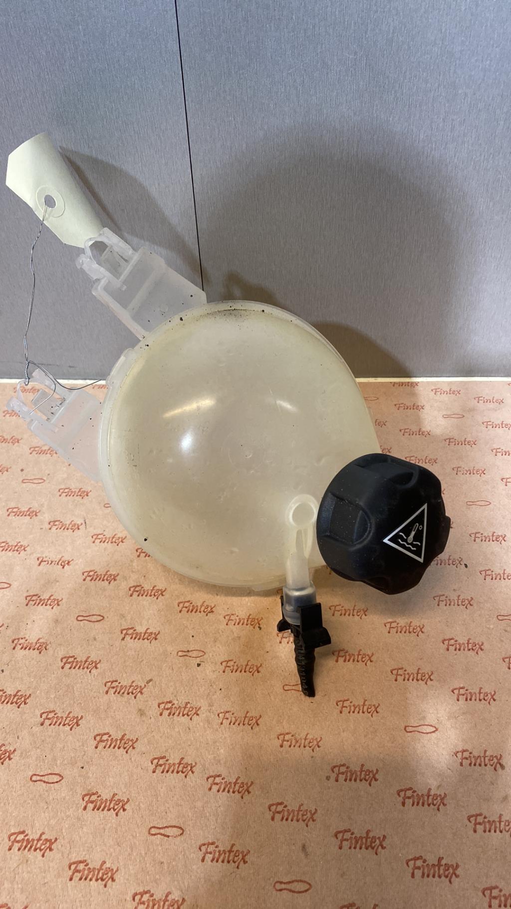 Vase de lave glace PEUGEOT 2008 1 PHASE 2 Essence - 1