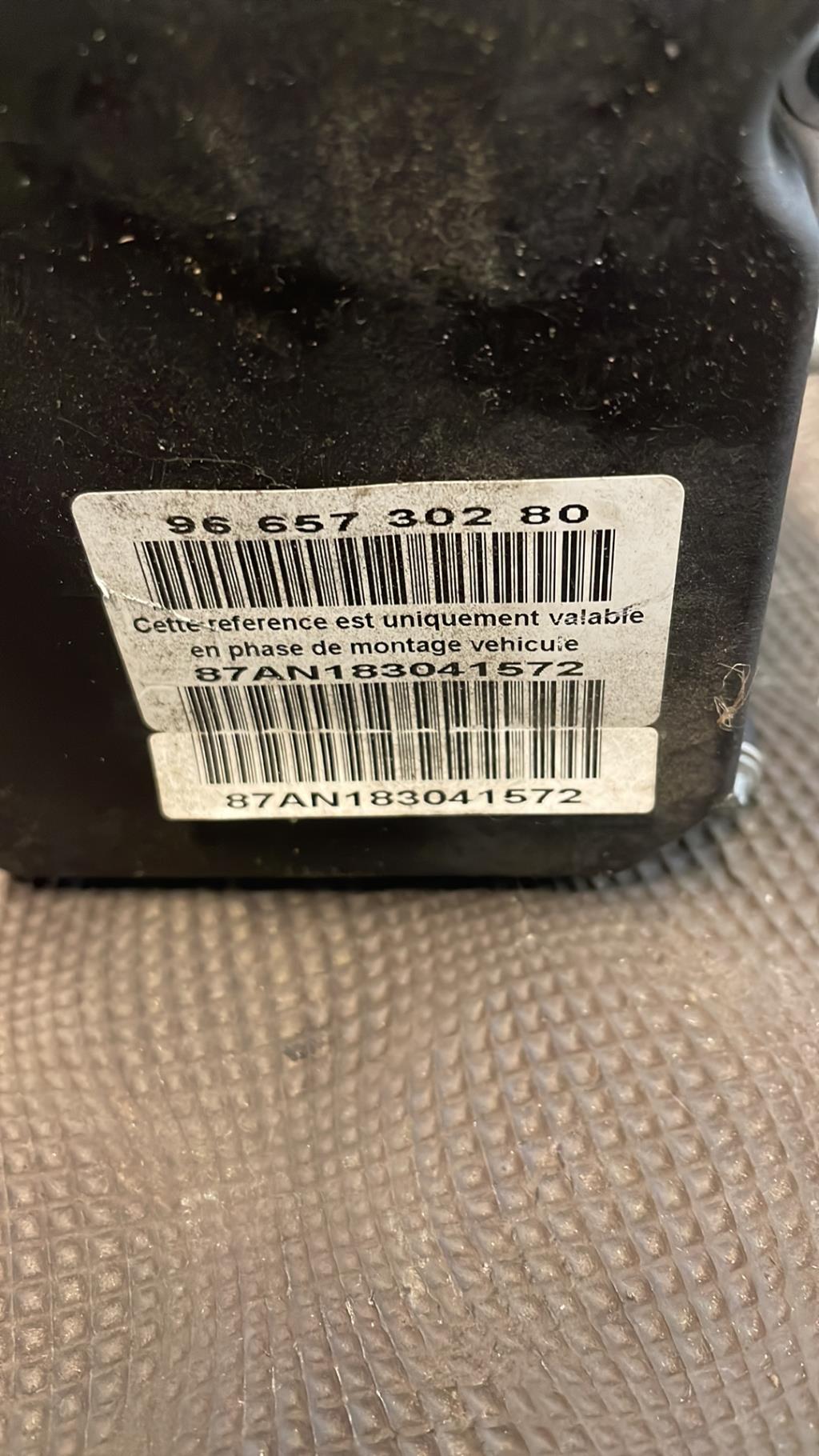 Bloc ABS (freins anti-blocage) CITROEN C5 2 Diesel - 1