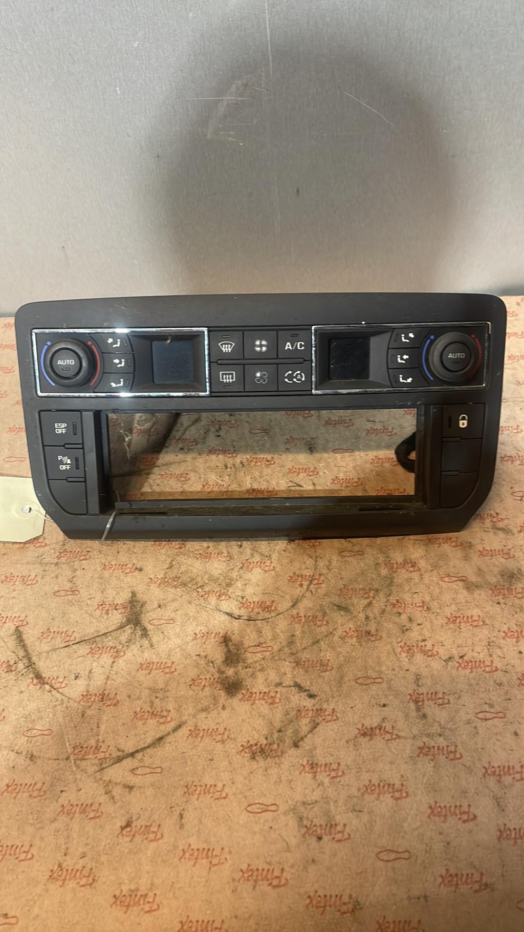 Commande chauffage CITROEN C5 2 Diesel - 1