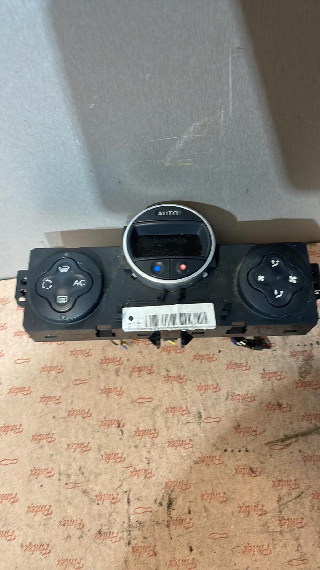 Commande chauffage RENAULT CLIO 3 PHASE 1 Diesel - 1