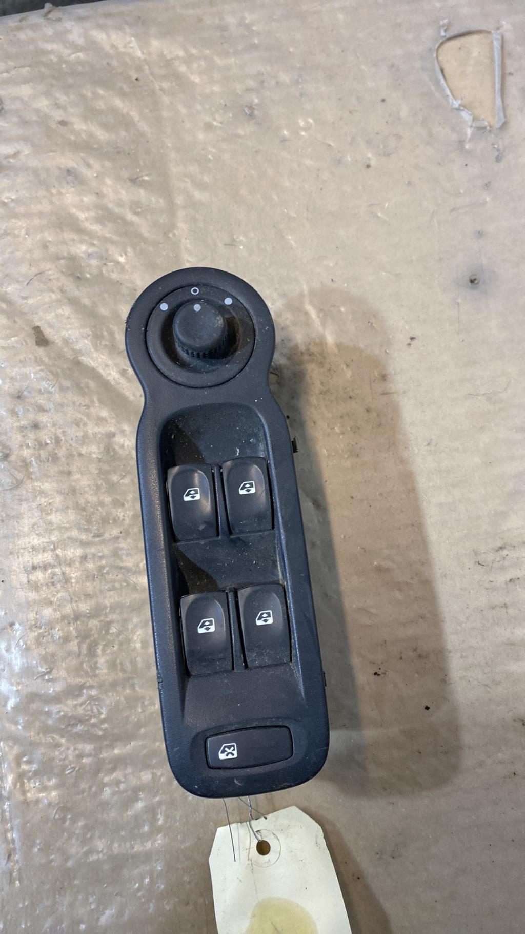 Interruptor de elevalunas RENAULT MODUS  - 1