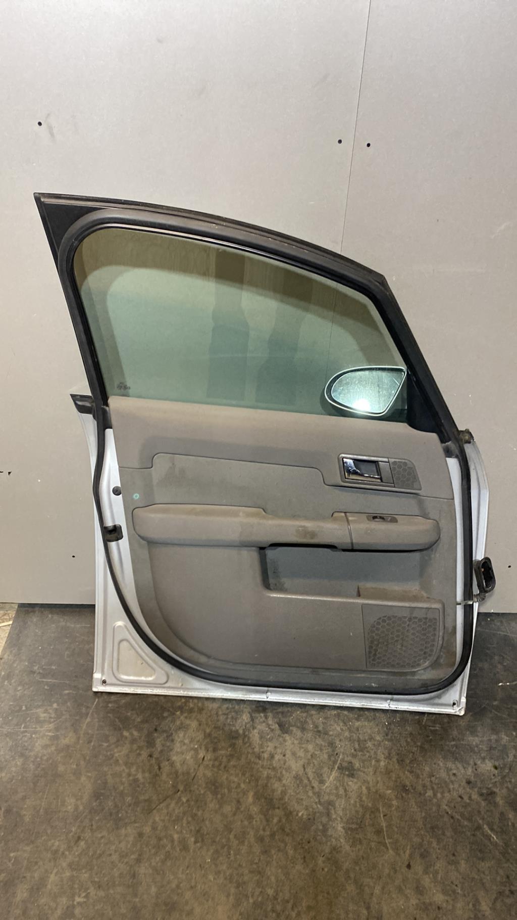 Puerta delantera izquierda AUDI A2 Gasolina - 1