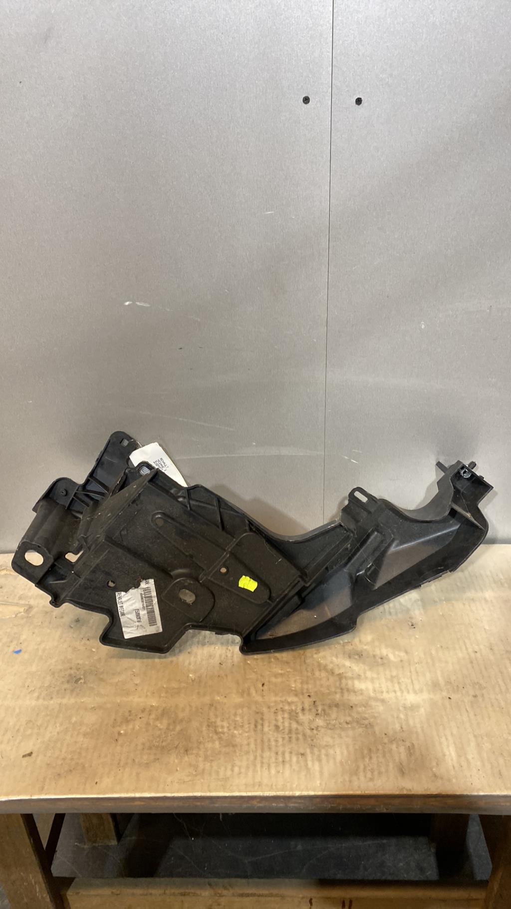 Support de pare chocs avant RENAULT MEGANE 3  - 1
