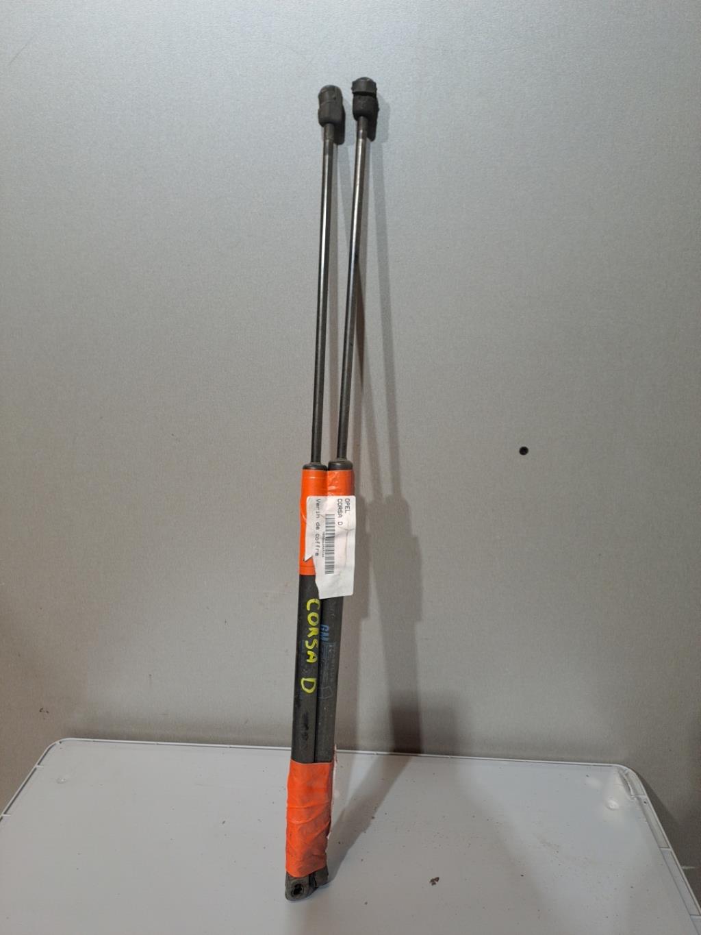 Verin de coffre OPEL CORSA D  - 1