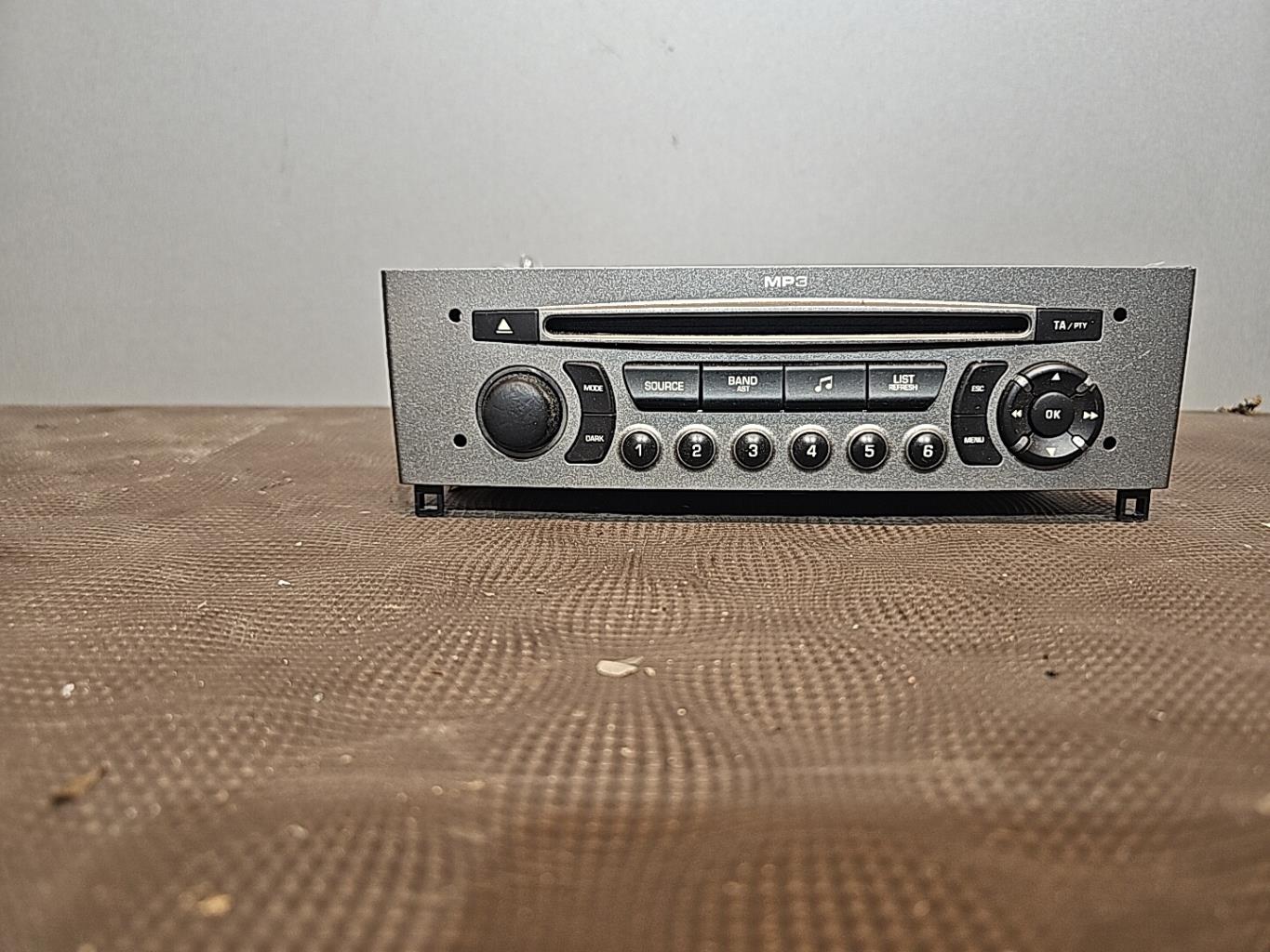 Autoradio PEUGEOT 308 1 SW PHASE 1 BREAK Diesel - 1