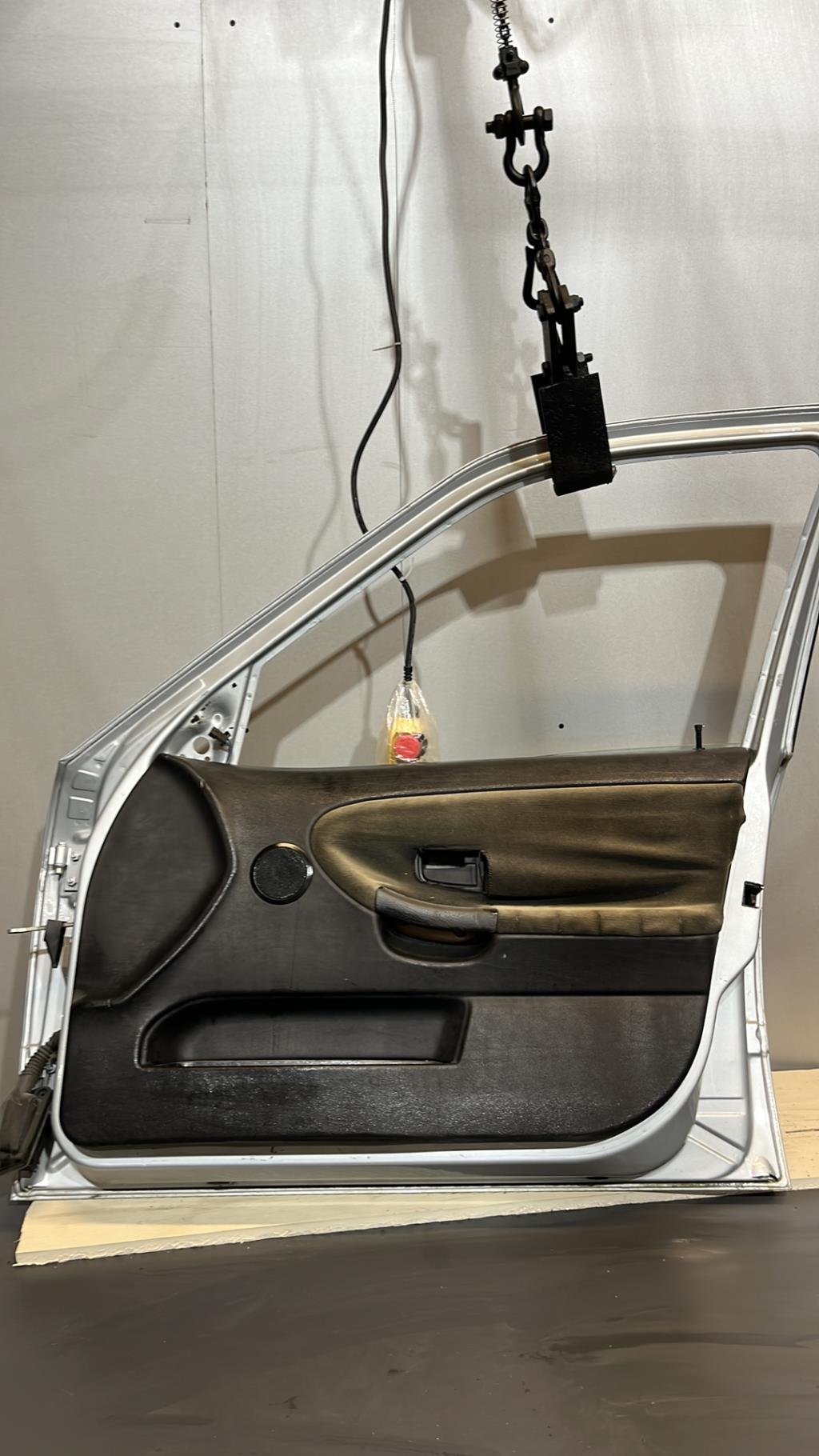 Porte avant droit BMW SERIE 3 E36 Essence - 1