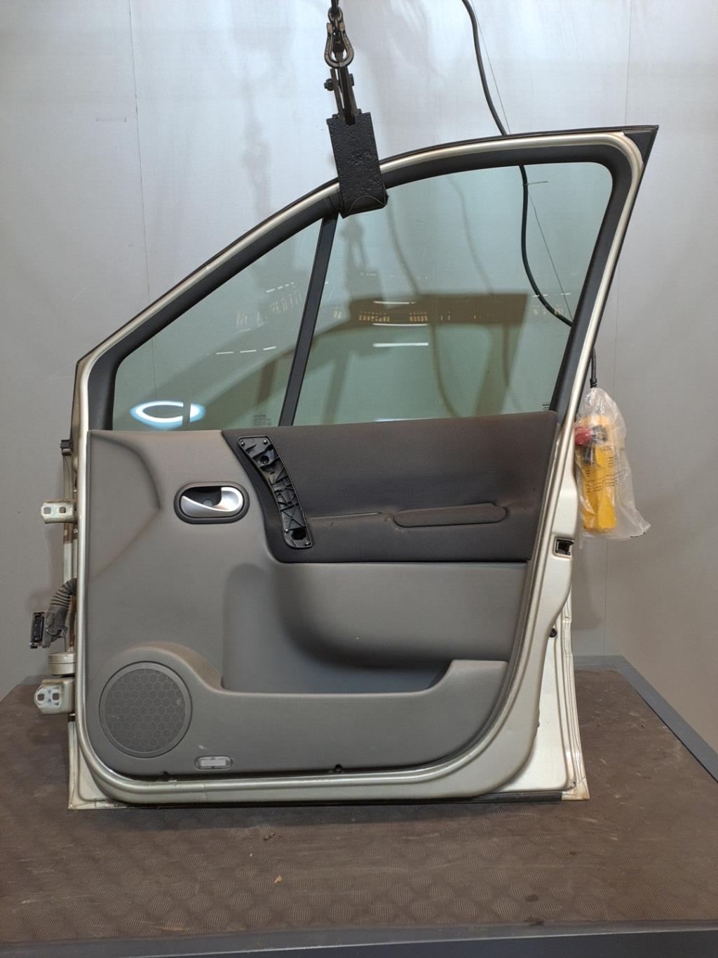 Porte avant droit RENAULT SCENIC 2 PHASE 2 Diesel - 1