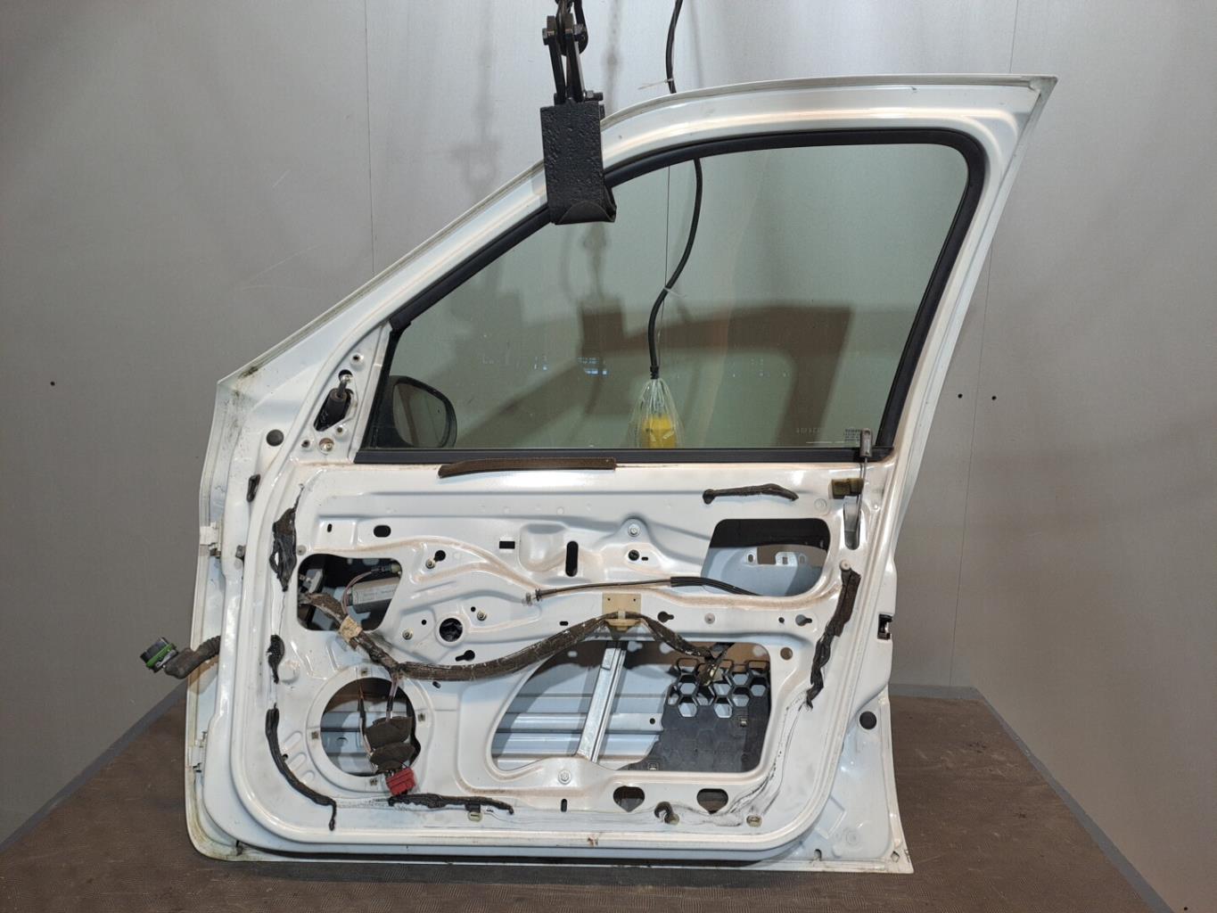 Puerta delantera derecha RENAULT CLIO 2 PHASE 1 Diésel - 1