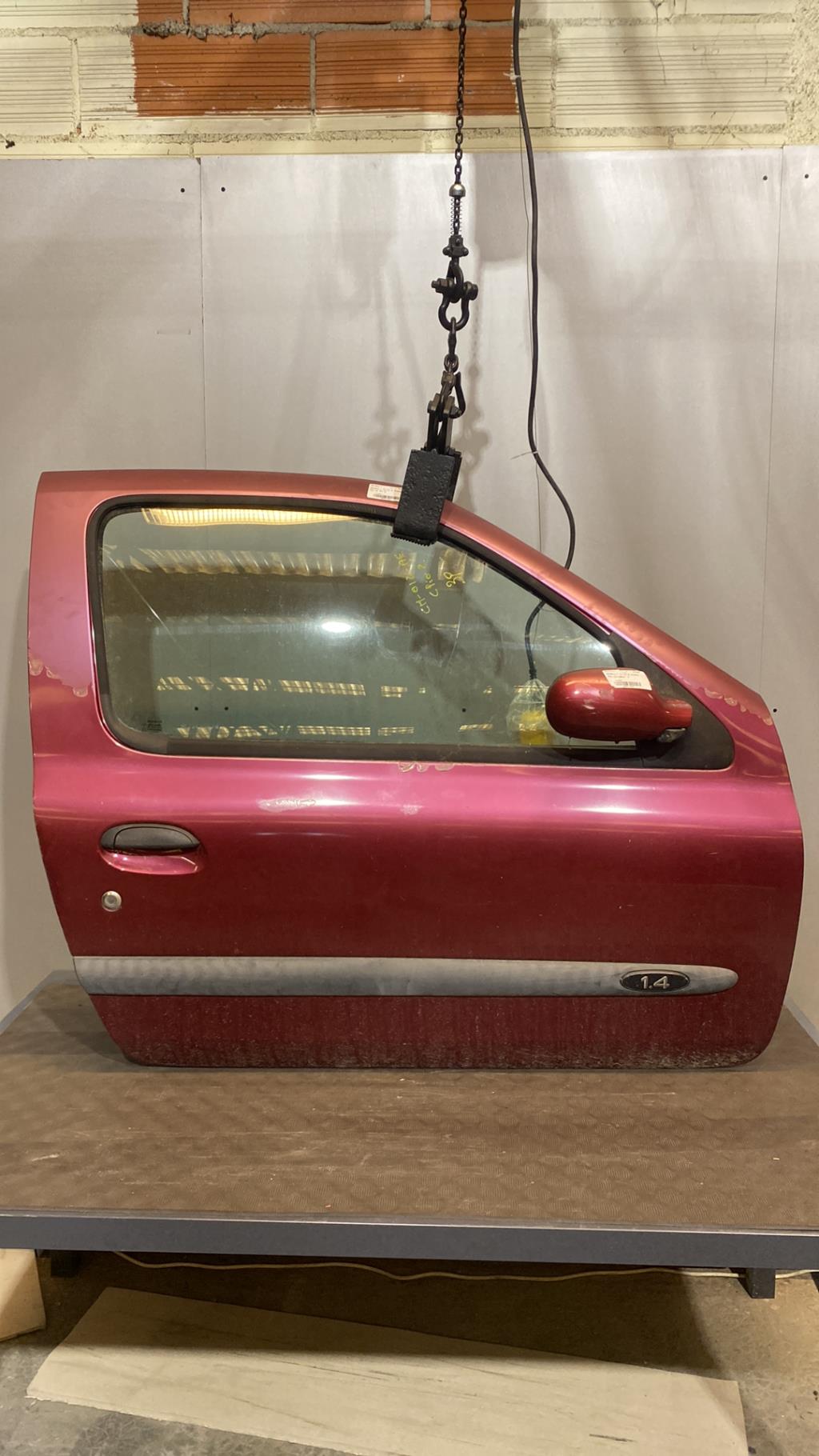 Puerta delantera derecha RENAULT CLIO 2 PHASE 1 Gasolina - 1