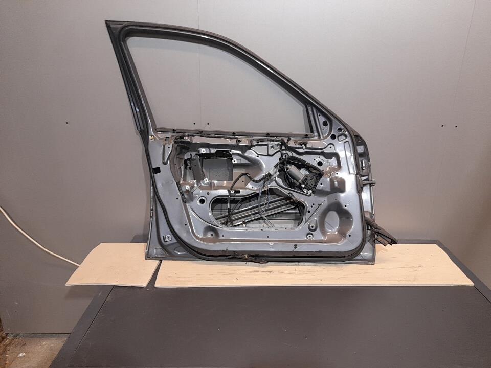 Porte avant gauche BMW SERIE 3 E46 PHASE 1 Diesel - 1