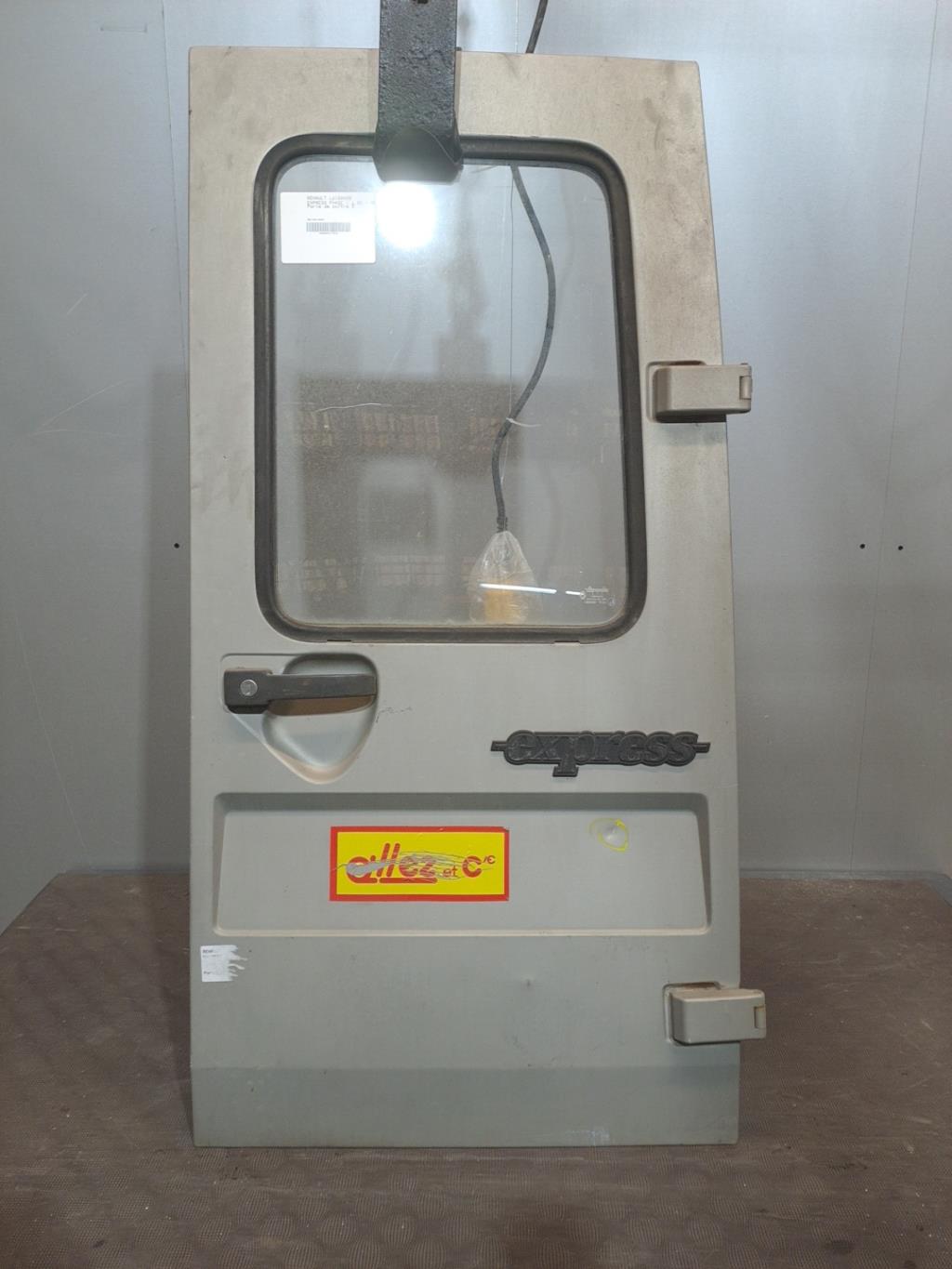Puerta del maletero derecha RENAULT EXPRESS PHASE 1 Diésel - 1