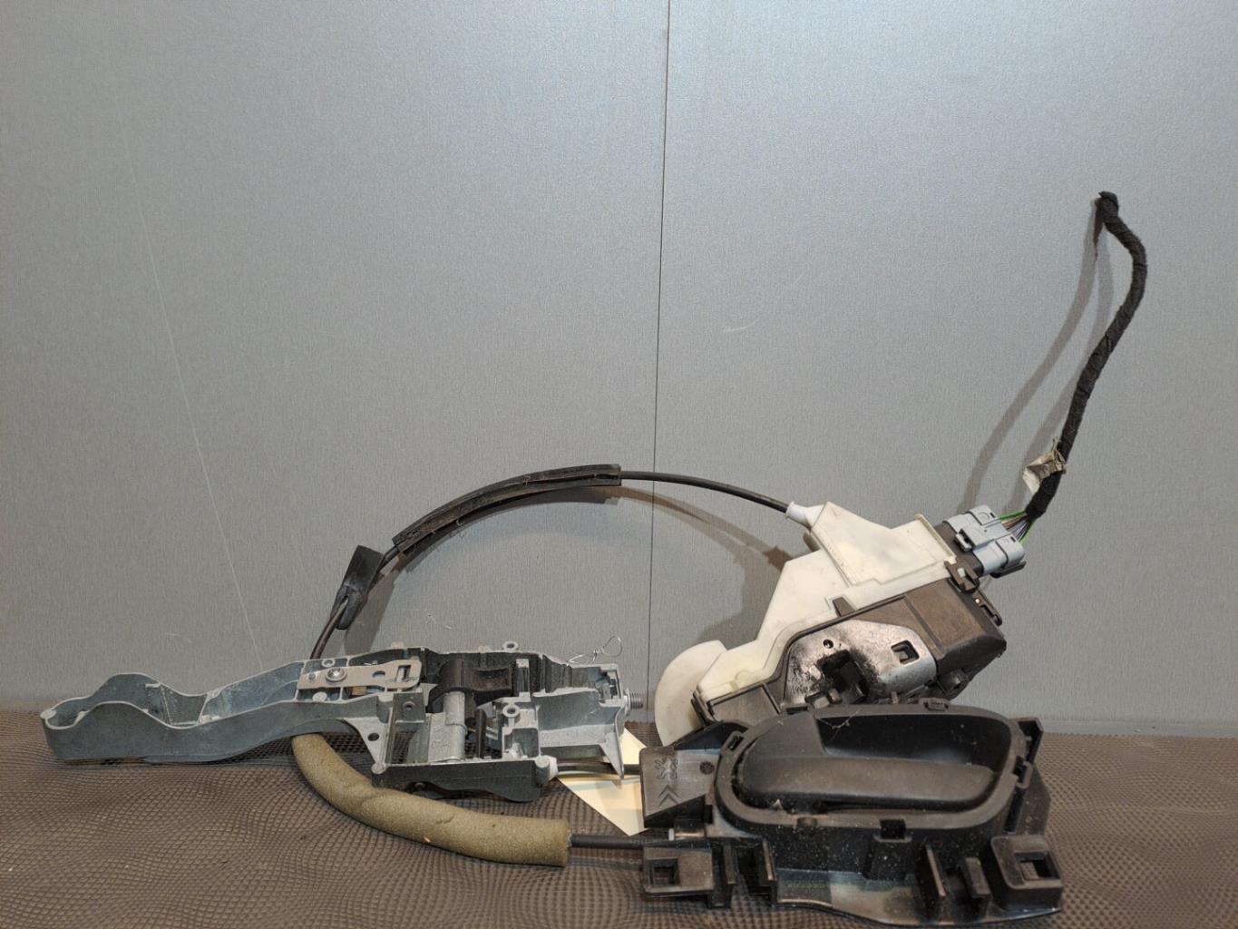 Serrure avant gauche PEUGEOT PARTNER 2 PHASE 2 Diesel - 1