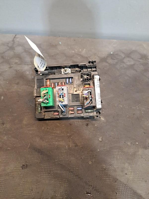 Boitier servitude moteur (BSM) CITROEN BERLINGO 1 PHASE 2 Diesel - 1
