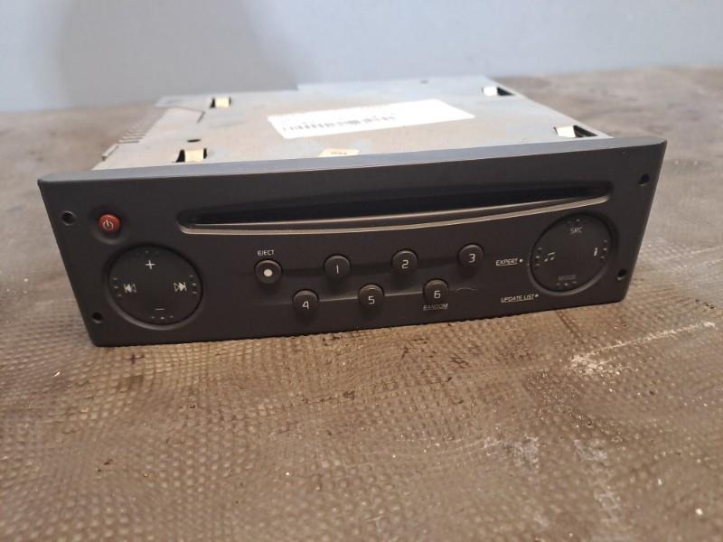 Autoradio d'origine RENAULT CLIO 2 CAMPUS PHASE 1 Diesel - 1