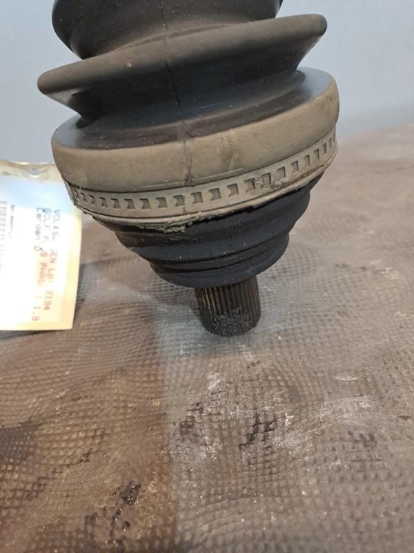 Cardan droit (transmission) VOLKSWAGEN GOLF PLUS PHASE 1 Diesel - 1