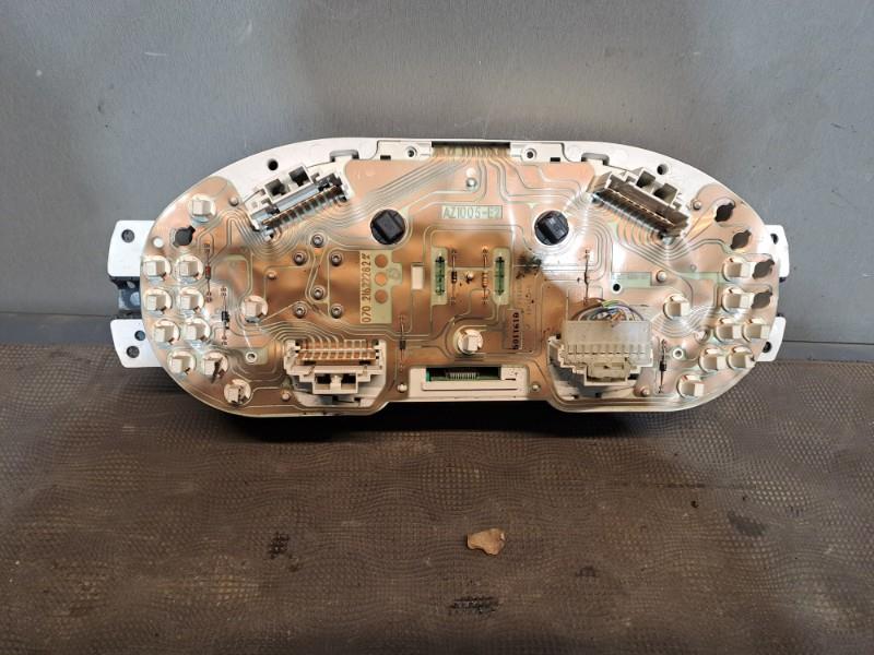 Compteur RENAULT CLIO 2 PHASE 1  - 1