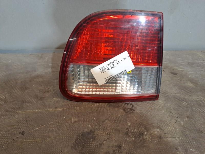 Feu arriere secondaire droit (feux) SEAT LEON 1 Diesel - 1