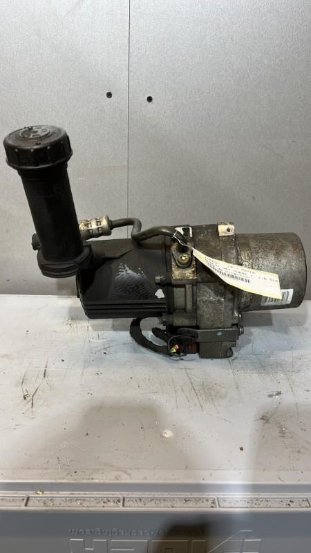 Pompe de direction PEUGEOT 307 PHASE 1 Diesel - 1