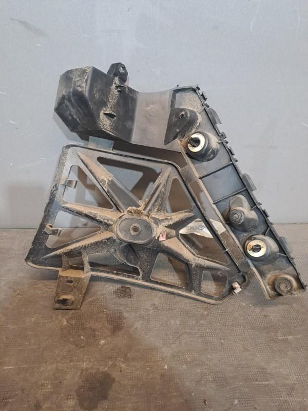 Support de pare chocs arriere RENAULT SCENIC 3 PHASE 1 Diesel - 1