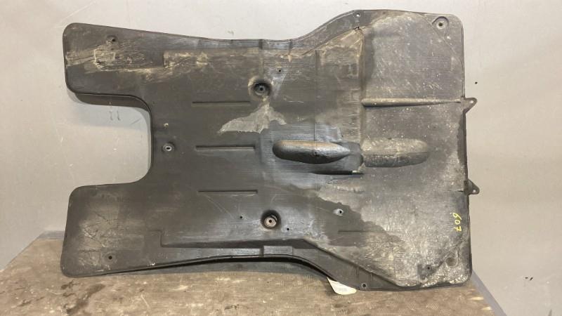 Cache sous moteur PEUGEOT 607 PHASE 1 Essence - 1