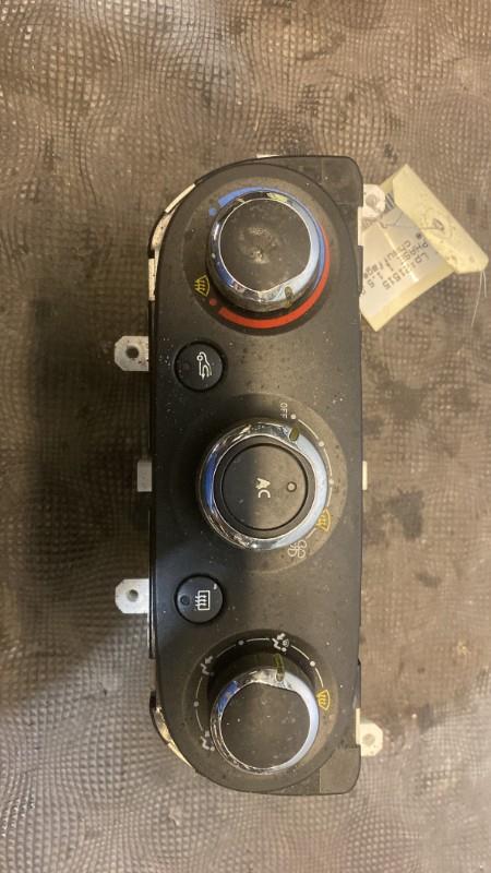 Commande chauffage RENAULT CLIO 4 PHASE 1 Diesel - 1
