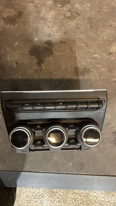 Commande chauffage RENAULT CLIO 5 PHASE 1 Essence/Hybride - 1