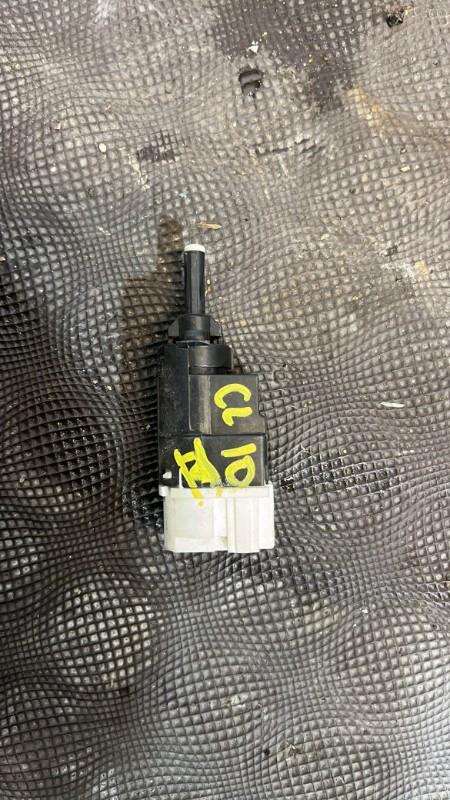 Contactor luz de freno RENAULT CLIO 4 PHASE 1 Diésel - 1