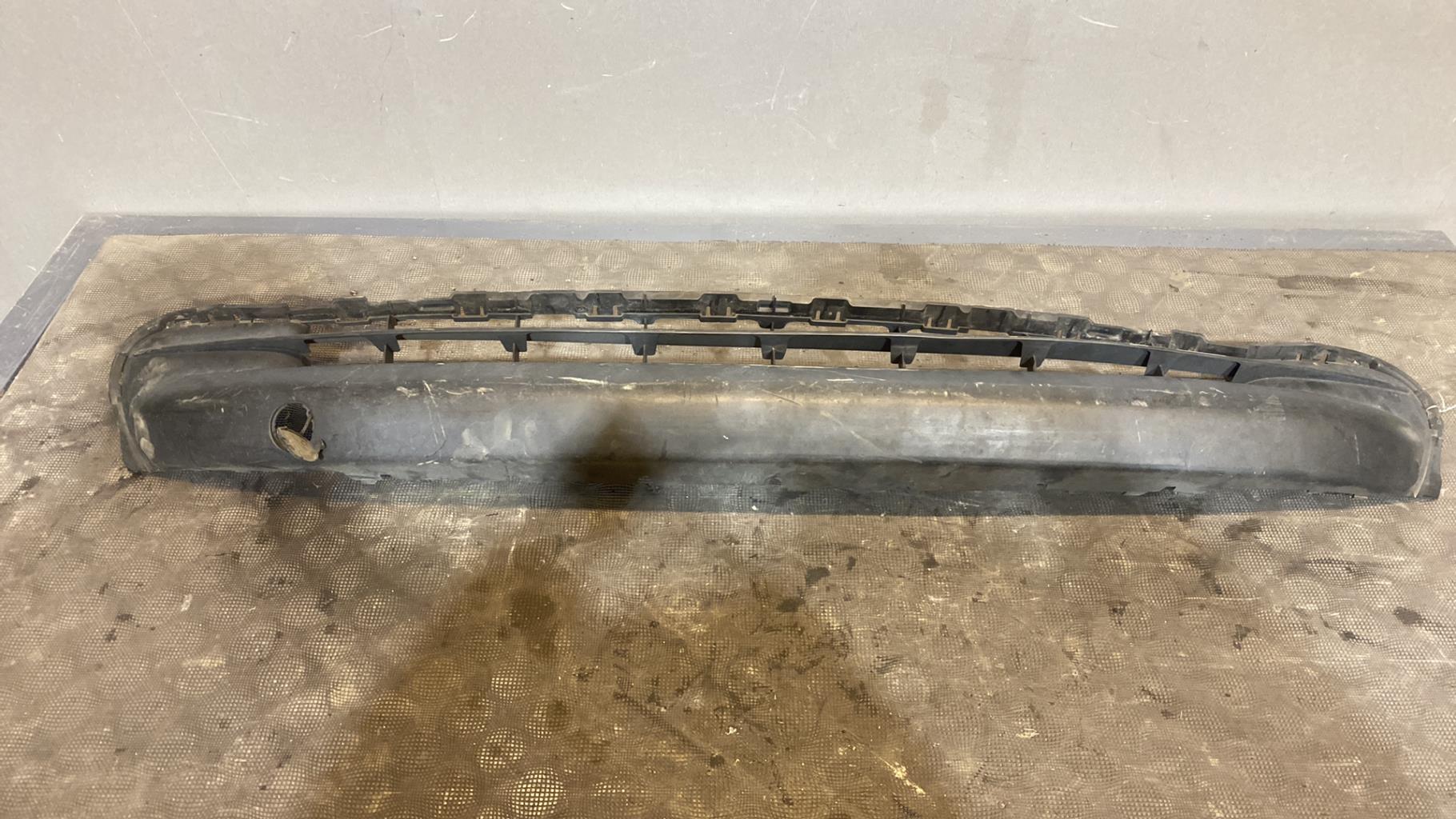 Grille de pare choc PEUGEOT 206+ Essence - 1