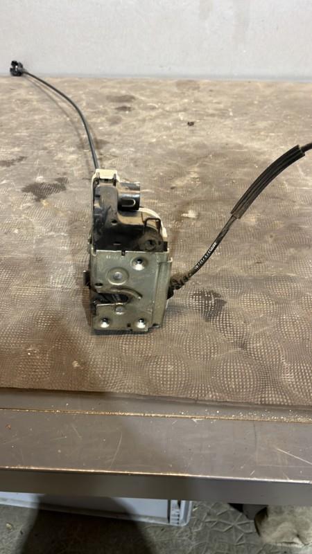 Serrure avant droit RENAULT TWINGO 2 PHASE 1 Diesel - 1