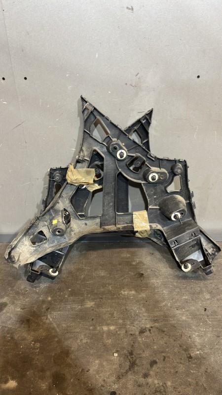 Support de pare chocs arriere RENAULT MEGANE 3 PHASE 1 BREAK Diesel - 1